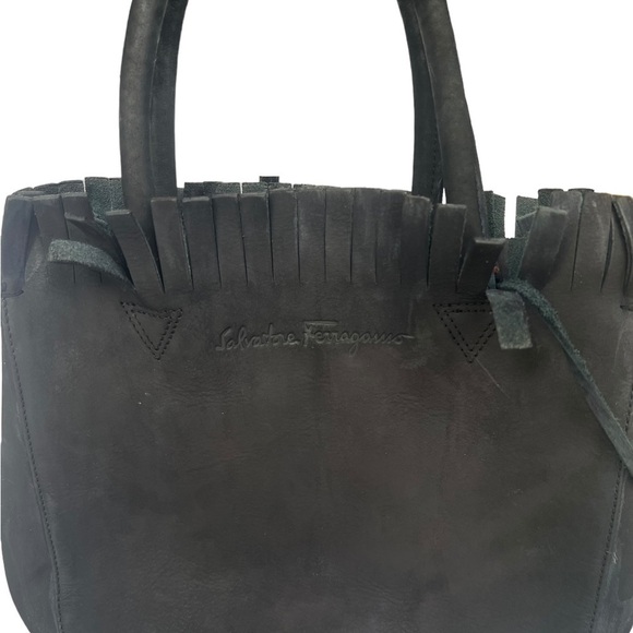 Black suede Ferragamo with pouch - Picture 5 of 7